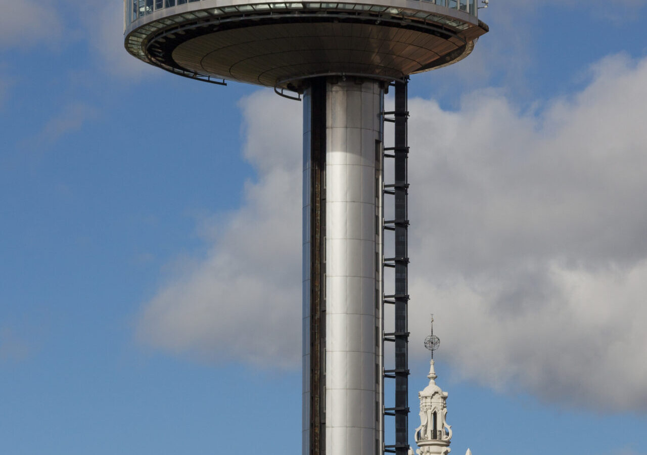 Torre del Faro de Moncloa en Madrid