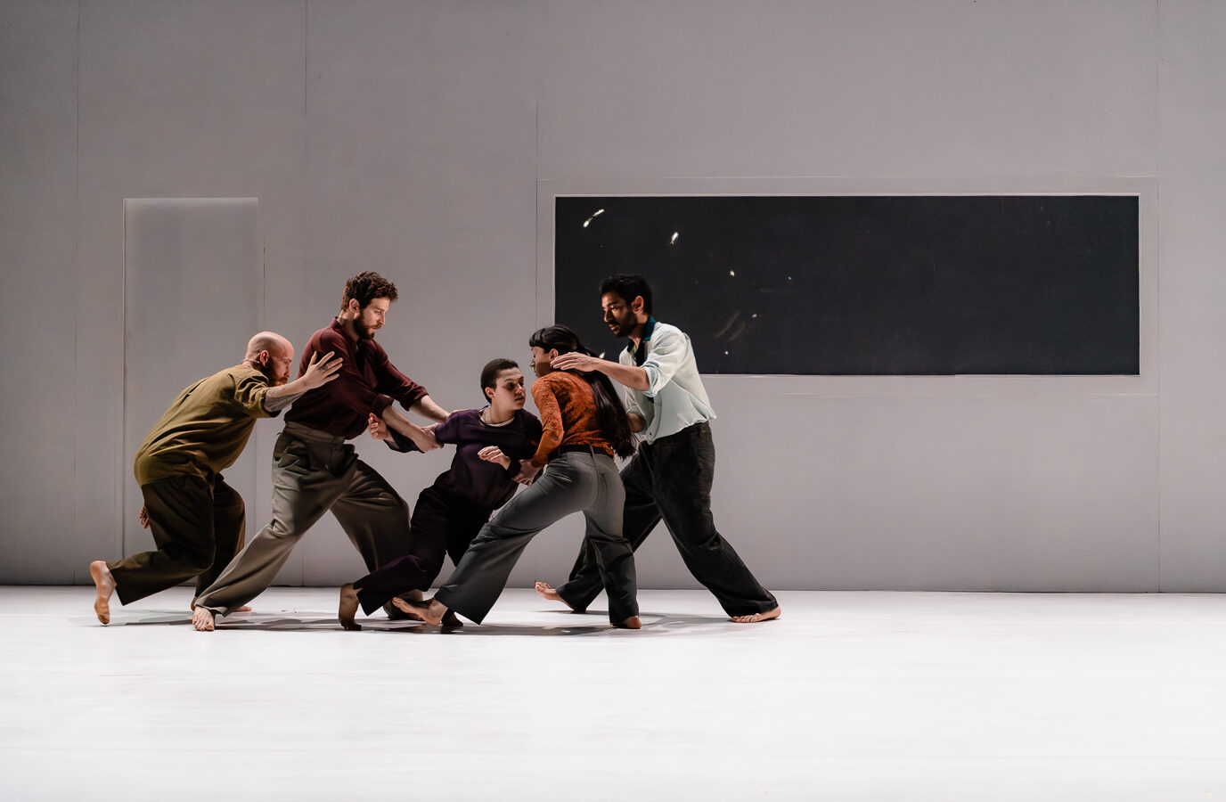 Intérpretes de Inestable de Lali Ayguadé Company en escena